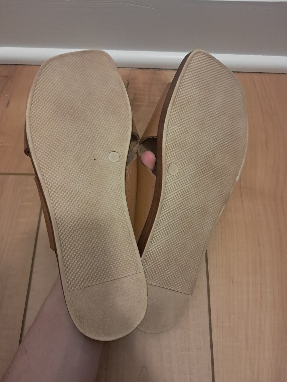 Seychelles Slides Women's 8 Tan Brown Leather Criss Cross Chai Slides Minimalist - Picture 6 of 6